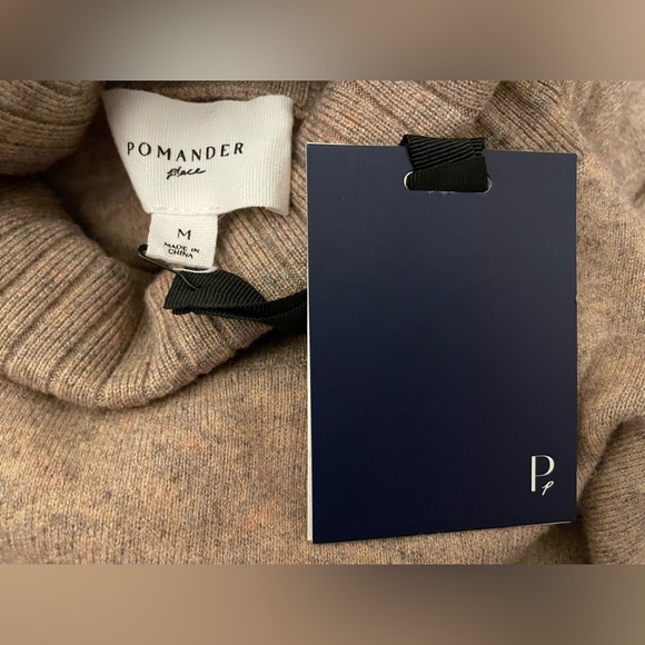 Tuckernuck POMANDER PLACE Dress NWT Hazelwood Vivianne Beige Sweater M - Picture 16 of 16